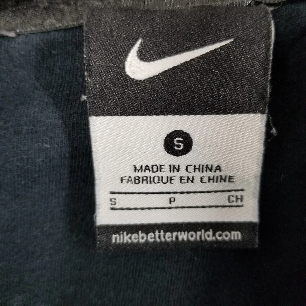 Nike Hoodie Men Small Kobe Bryant Mamba KB 24 2011‎ Lakers Snakeskin Sweater